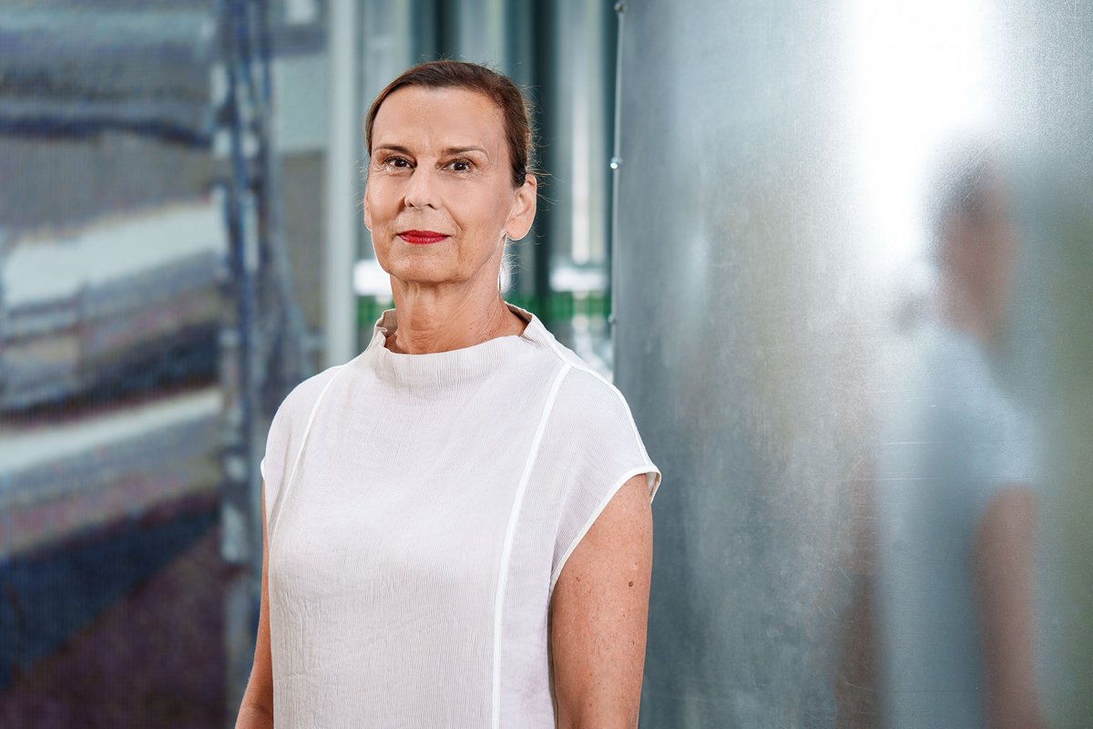 Portraitfoto Prof. Gesine Grande